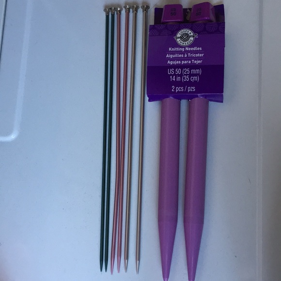 Knitting needles